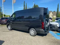 Neu Nissan Interstar N-Connecta 125 PS (91 kW) 2026 Schwarz Van