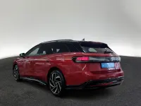 Gebraucht VW ID.7 Pro 210 kW (286 PS) 2025 Kings red metallic Kombi