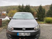 Gebraucht VW Polo 70 PS (51 kW) 2010 Grau Kleinwagen