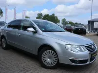 Second-hand VW Passat Highline 150 CP (110 kW) 2005 Argintiu Berlinǎ