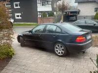 Gebraucht BMW 318 143 PS (105 kW) 2004 Blau Limousine
