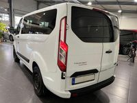 Second-hand Ford Transit Custom 105 CP (77 kW) 2018 Alb Break