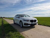 Gebraucht BMW 118 Advantage 140 PS (102 kW) 2023 Weiß Kleinwagen