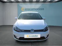 Gebraucht VW e-Golf 100 kW (136 PS) 2020 Weiß Kleinwagen