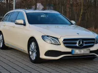 Gebraucht Mercedes E200 150 PS (110 kW) 2018 Gelb Kombi
