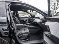 Neu Peugeot 5008 Allure 140 PS (102 kW) 2025 Schwarz / perla nera schwarz SUV