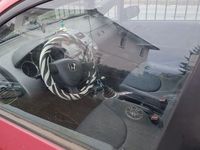 Gebraucht Honda Jazz Cool 78 PS (57 kW) 2004 Rot Kleinwagen