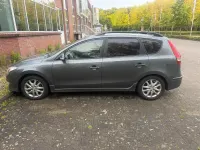 Używany Hyundai i30 90 KM (66 kW) 2010 Szary Kombi