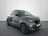 Używany Smart ForFour Basis 71 KM (52 kW) 2017 Szary Hatchback