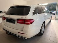 Gebraucht Mercedes E220 194 PS (142 kW) 2017 Weiß Kombi