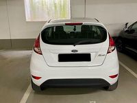 Gebraucht Ford Fiesta SYNC Edition 75 PS (55 kW) 2015 Weiß