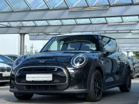 Gebraucht Mini Cooper SE Classic 135 kW (184 PS) 2023 Schwarz Kleinwagen