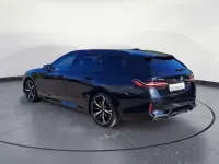 Gebraucht BMW 540 Performance 286 PS (210 kW) 2025 Schwarz Kombi