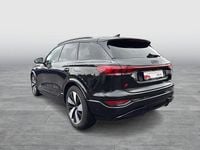Gebraucht Audi Q6 e-tron S-Line 284 kW (387 PS) 2024 Mythosschwarz metallic SUV