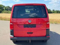 Gebraucht VW Transporter 140 PS (102 kW) 2015 Rot Van