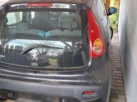 Gebraucht Peugeot 107 68 PS (50 kW) 2008 Schwarz Kleinwagen