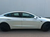 Gebraucht Tesla Model 3 258 kW (351 PS) 2019 Weiß Limousine