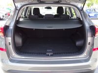 gebraucht Hyundai Tucson 1.6 T-GDI Navi Sitzheizung Tempomat DAB