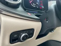 Gebraucht Mercedes V300 Avantgarde 237 PS (174 kW) 2025 Schwarz Van / Kleinbus