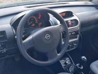 Używany Opel Corsa 75 KM (55 kW) 2002 Hatchback