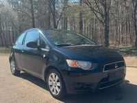 Gebraucht Mitsubishi Colt Top 95 PS (69 kW) 2010 Schwarz Kleinwagen