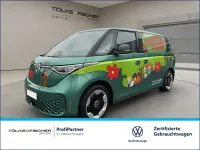 Gebraucht VW ID. Buzz Pro 210 kW (286 PS) 2024 Bay leaf green (metallic) Van / Kleinbus