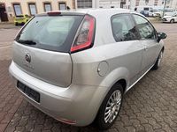 Gebraucht Fiat Punto Easy 69 PS (50 kW) 2013 Grau Kleinwagen