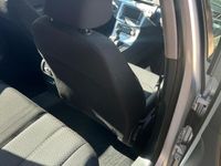 gebraucht VW Passat 2.0 TDI 140 PS Silber Klima Einparkhilfe Navi