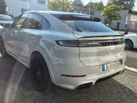 Gebraucht Porsche Cayenne 475 PS (349 kW) 2024 Grau SUV
