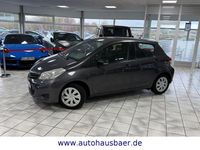 Gebraucht Toyota Yaris Cool 99 PS (72 kW) 2012 Grau Kleinwagen
