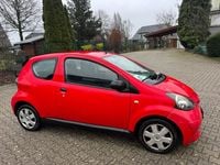 Gebraucht Toyota Aygo 68 PS (50 kW) 2009 Rot Kleinwagen