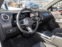 Gebraucht Mercedes B200 163 PS (119 kW) 2025 Weiß Van / Kleinbus