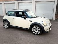 Gebraucht Mini Cooper 122 PS (89 kW) 2014 Weiß Kleinwagen