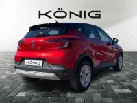 Używany Renault Captur Equilibre 100 KM (73 kW) 2023 Czerwony SUV