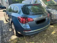 Gebraucht Opel Astra 165 PS (121 kW) 2014 Blau Kombi