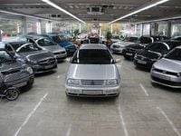 Gebraucht VW Vento 75 PS (55 kW) 1997 Grau Limousine