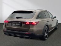 Gebraucht Mercedes E300 Avantgarde 313 PS (230 kW) 2024