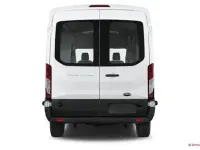 Gebraucht Ford Transit Trend 170 PS (125 kW) 2018 Frostweiß Van