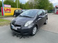 Gebraucht Toyota Yaris Cool 69 PS (50 kW) 2011 Grün Kleinwagen