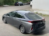 Gebraucht Toyota Prius Comfort 98 PS (72 kW) 2021 Grau Kleinwagen