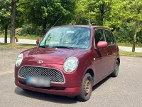 Gebraucht Daihatsu Trevis 60 PS (44 kW) 2007 Rot Kleinwagen