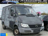 Second-hand Mercedes Sprinter 109 CP (80 kW) 2000 Verde Van