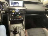 Gebraucht Lexus IS300h 181 PS (133 kW) 2018 Schwarz Limousine