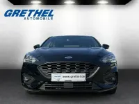 Gebraucht Ford Focus ST-Line X 155 PS (114 kW) 2020 Schwarz Limousine