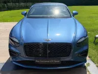 Neu Bentley Continental Mulliner 782 PS (575 kW) 2026 Blau Cabrio