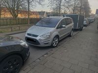 Gebraucht Ford S-MAX Titanium 140 PS (102 kW) 2014 Silber Van / Kleinbus