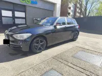 Gebraucht BMW 118 Sport Line 136 PS (100 kW) 2012 Schwarz Kleinwagen