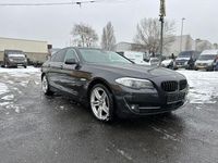 Gebraucht BMW 530 Sport Line 258 PS (189 kW) 2012 Braun Limousine