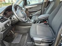 Gebraucht BMW 218 Advantage 150 PS (110 kW) 2019 Grau Kombi