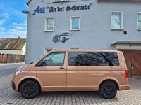 Gebraucht VW Multivan Family 150 PS (110 kW) 2020 Copper bronze metallic Van